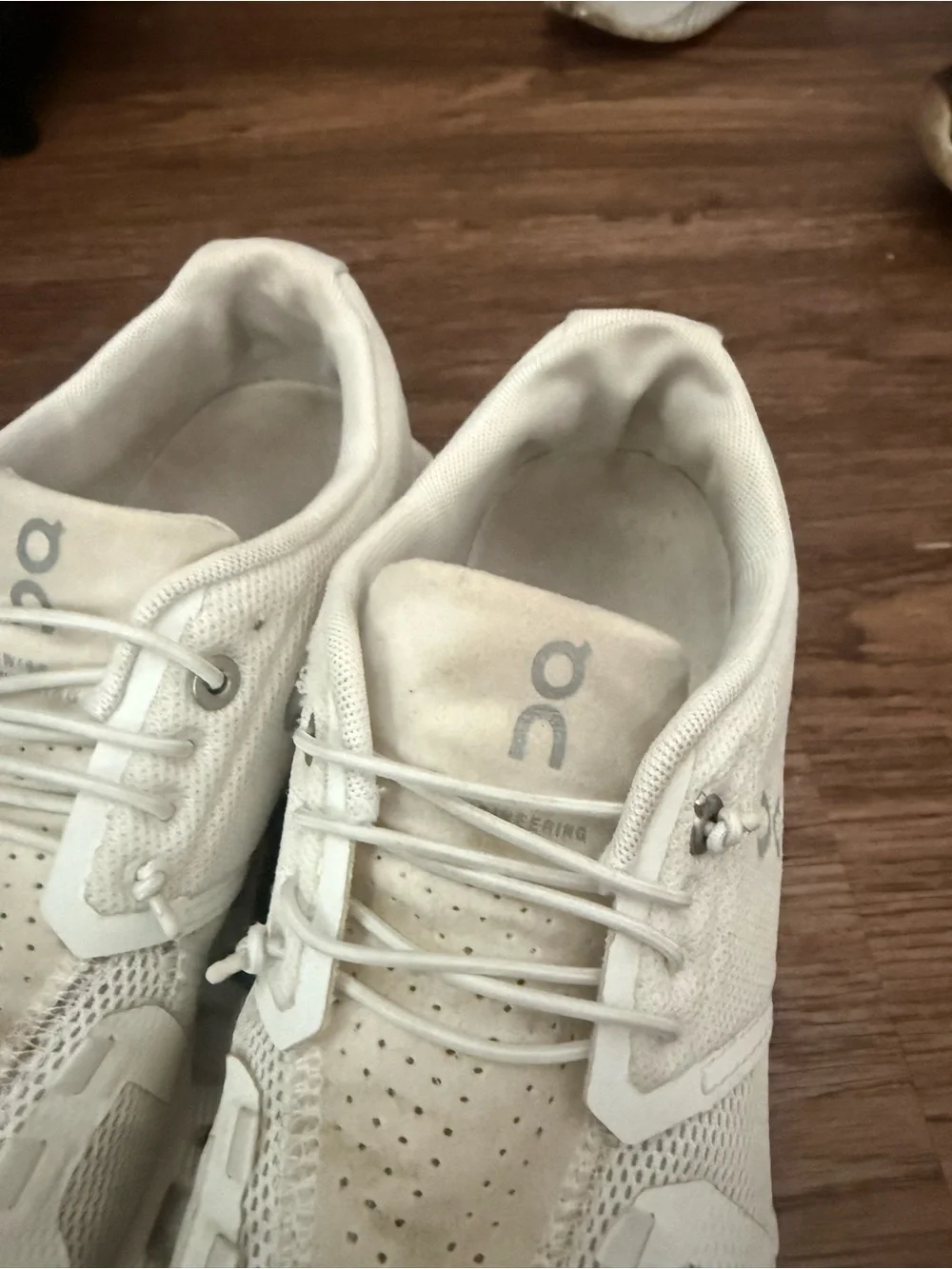 On Cloud 5 Sneakers
